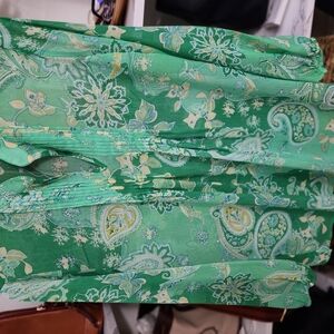 Susan Graver Green Floral Blouse